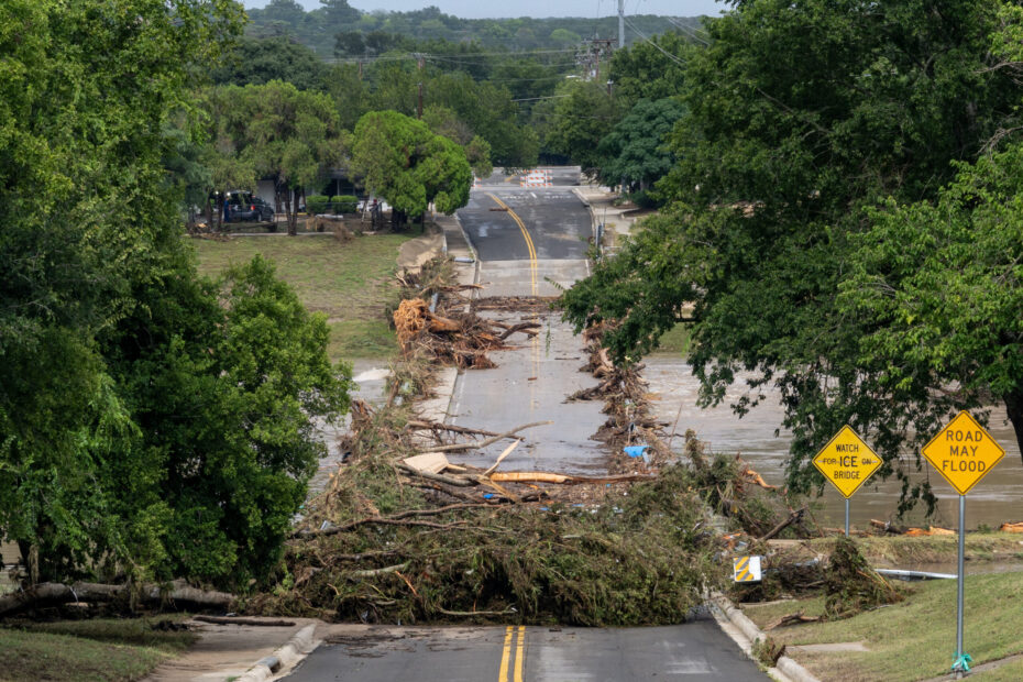 Texas Floods Kill Two, More Storms Forecast for Overnight