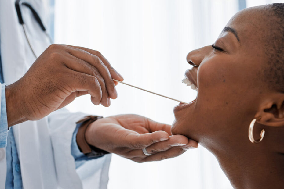 Dental News - Non-invasive brush biopsy test could improve early detection of oral squamous cell carcinoma
