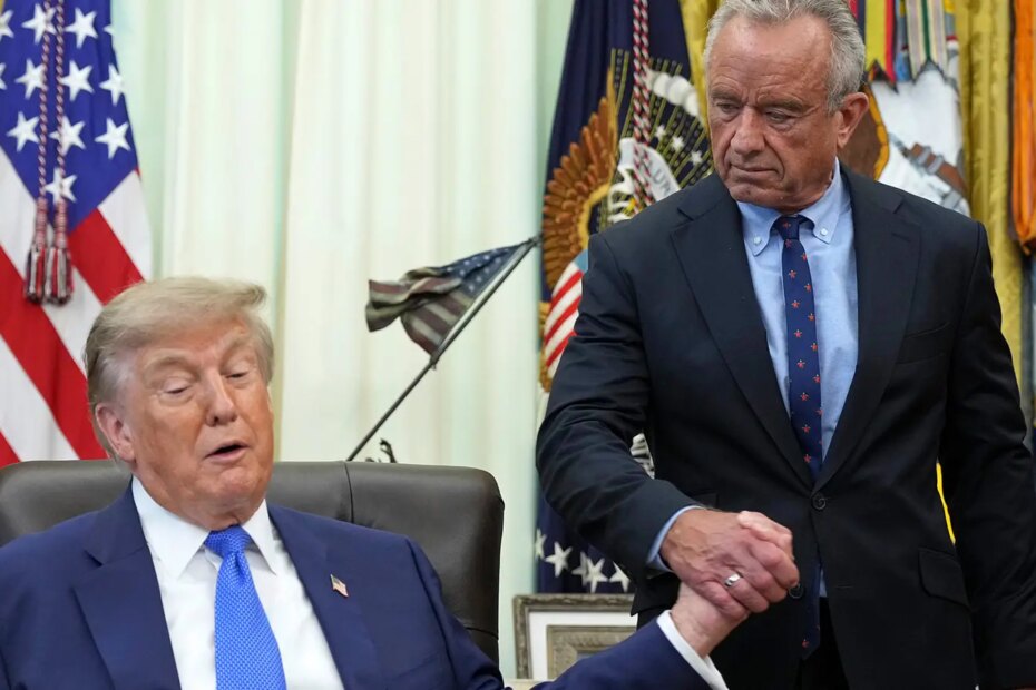 A photo of Trump and Robert F. Kennedy Jr. in the Oval Office.