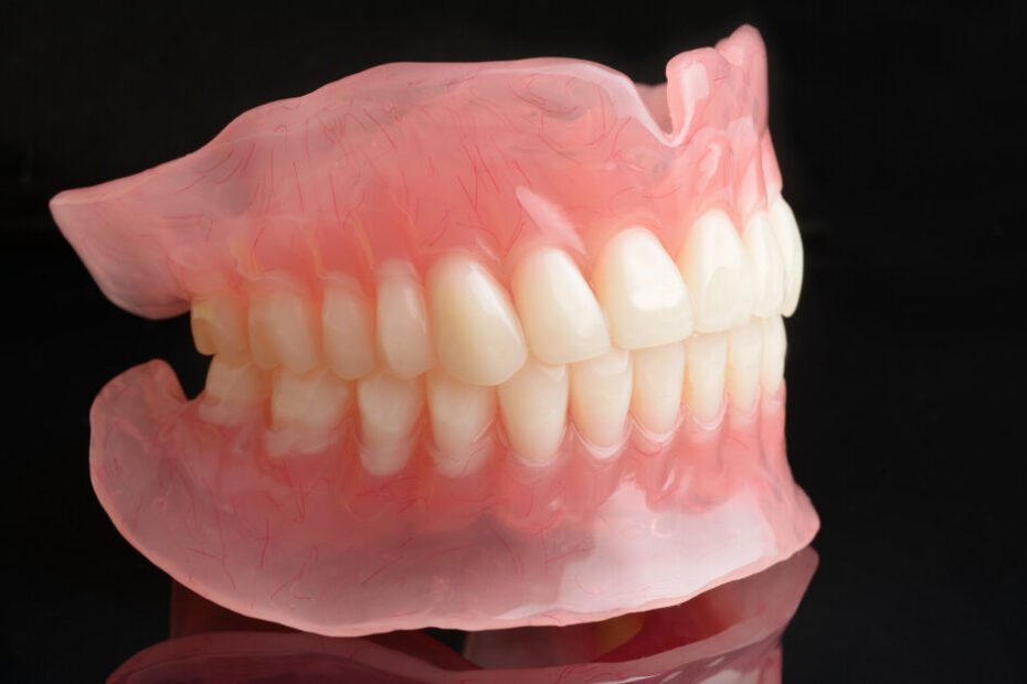 3D-printed dentures reduce treatment costs and time