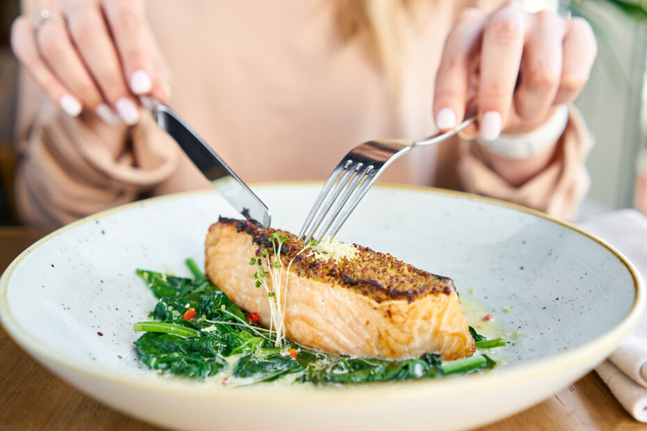 Environmental Factor - June 2023: Eating fish while pregnant: benefits outweigh harms